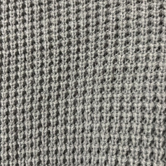 Gray waffle knit sweater - Picture 2 of 4
